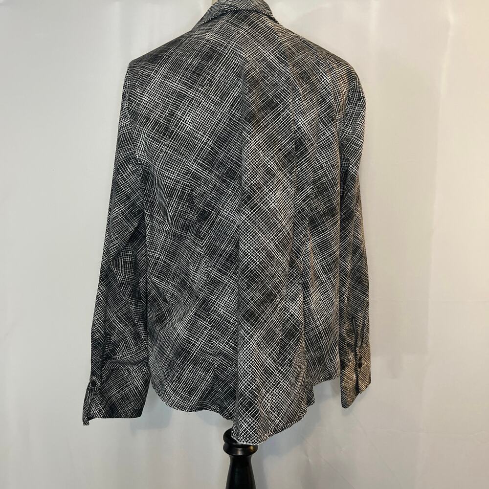 Lane Bryant Women's Button Up Plus Size - image 4